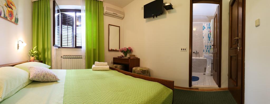 Rooms Cvetka Ντουμπρόβνικ Δωμάτιο φωτογραφία